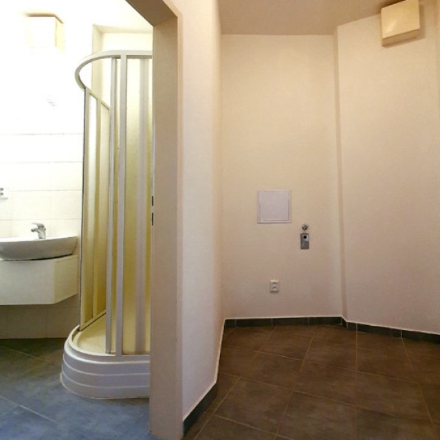 13766_4812282444.jpg